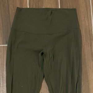 lululemon align green size 6 25’ in
